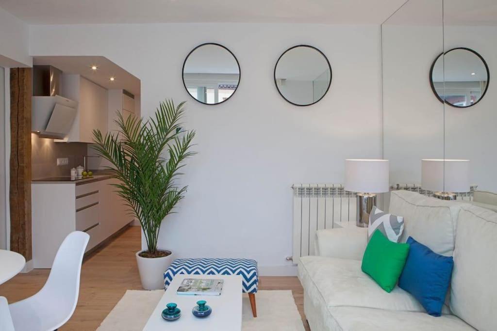 Apartamento Luminoso Apartamento Con Terraza En Sol Madrid Exterior foto