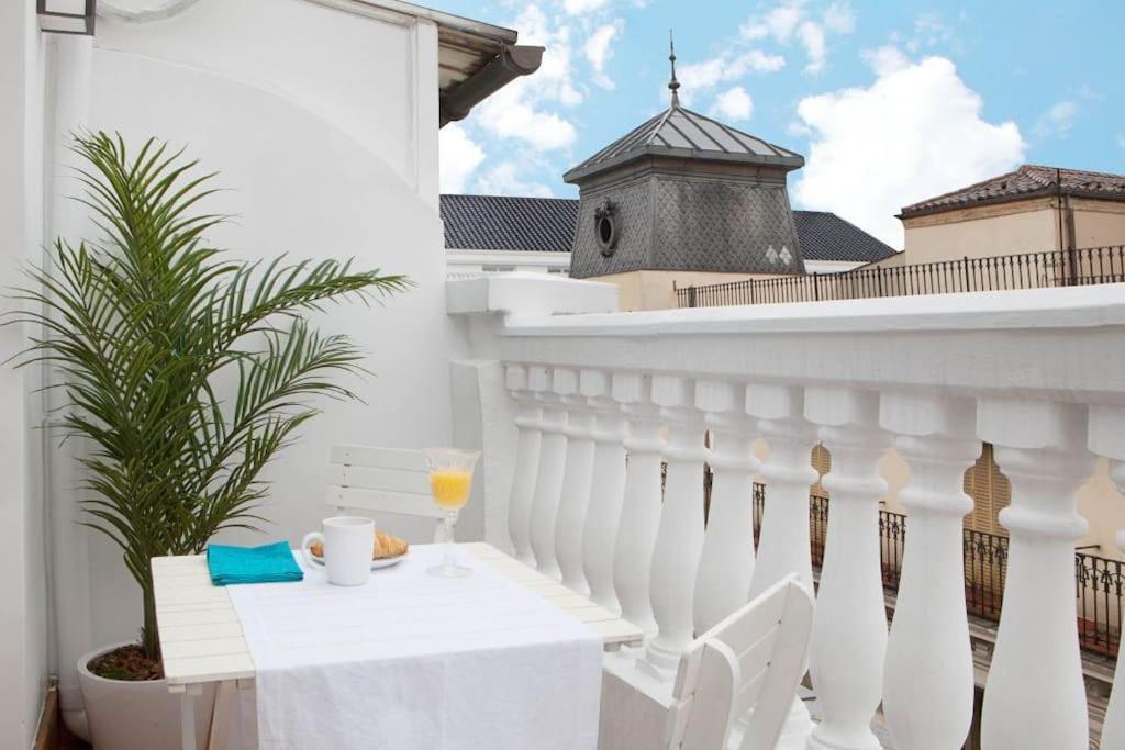 Apartamento Luminoso Apartamento Con Terraza En Sol Madrid Exterior foto